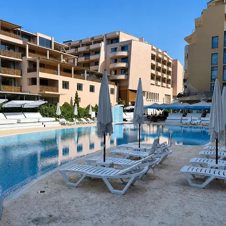 Apartman A32 In Grenada Complex Z Widokiem Na Basen *