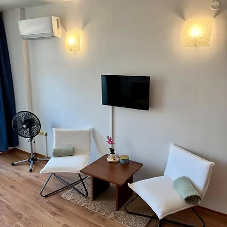 A32 In Grenada Complex Z Widokiem Na Basen Apartman *