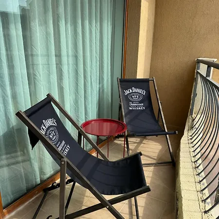 A32 In Grenada Complex Z Widokiem Na Basen Apartman *