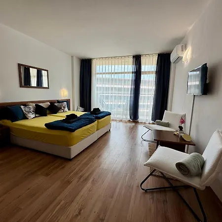 A32 In Grenada Complex Z Widokiem Na Basen Apartman